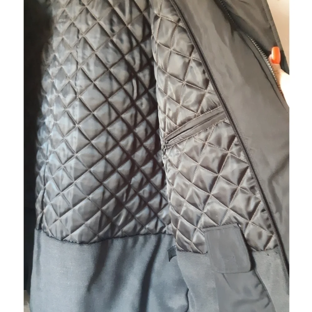 Men's Black Jacket & Coat - Unbranded Classic Quilted Coat - Picture 4 of 8